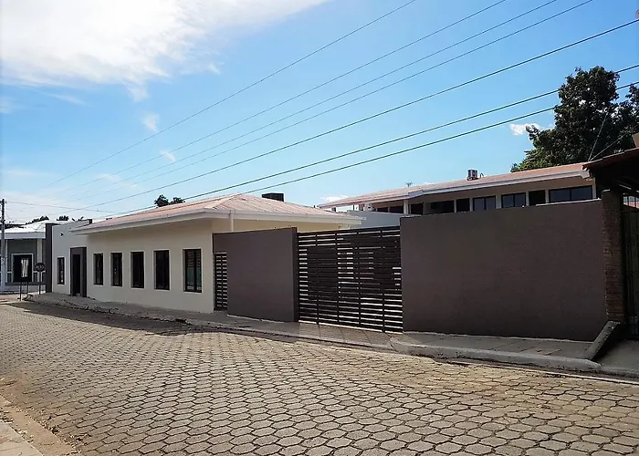 Hotel El Viejo Inn Chinandega