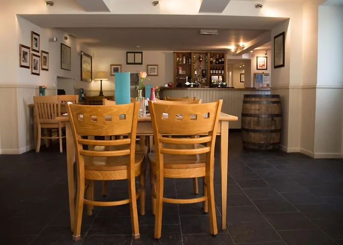Bridgend Hotel