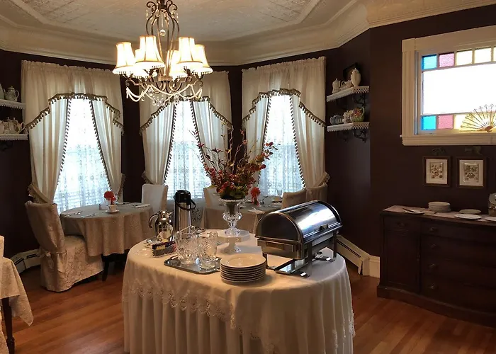 Penley House Bed & Breakfast Auburn