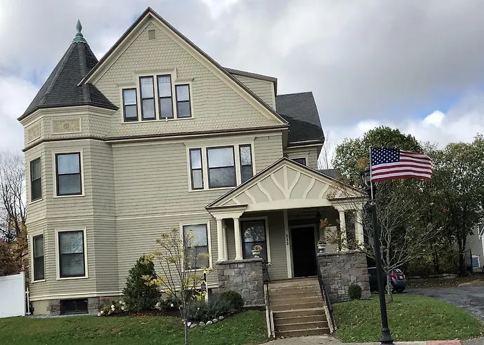 Penley House Bed & Breakfast Auburn