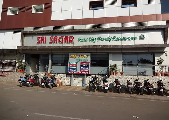 Hotel Crystal Court Pimpri-Chinchwad
