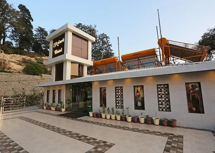 Oyo 10076 Hotel Skylark Mussoorie