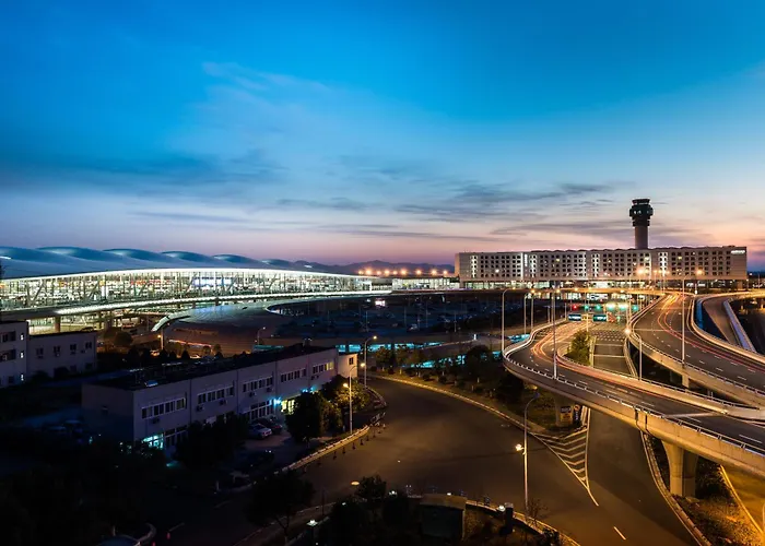 Pullman Nanjing Lukou Airport Hotel