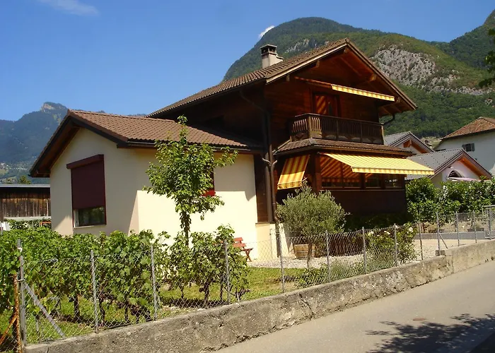 Bnb Le Relais Du Chateau Aigle