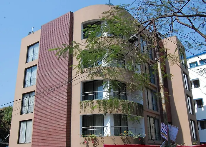 Fabhotel Ballygunge Luxury - Behind Punjab Club Kolkata