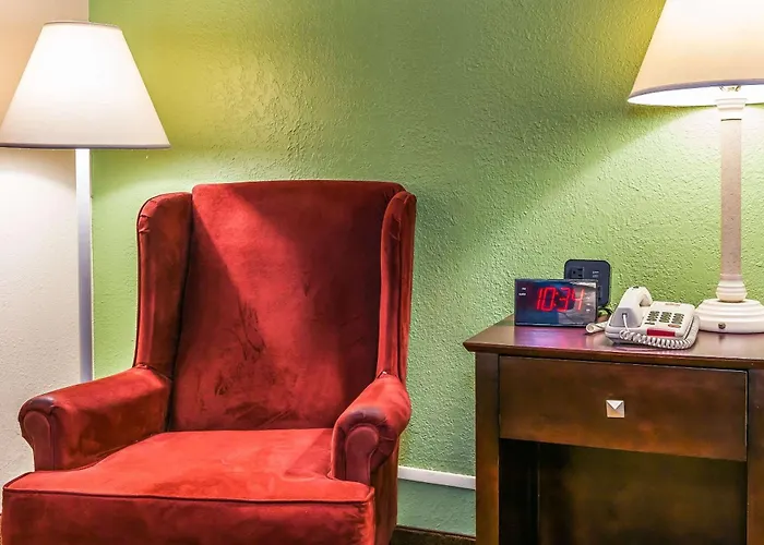 Econo Lodge Vincennes