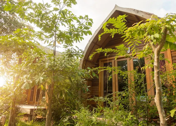 Bamboo Bungalow Kampot