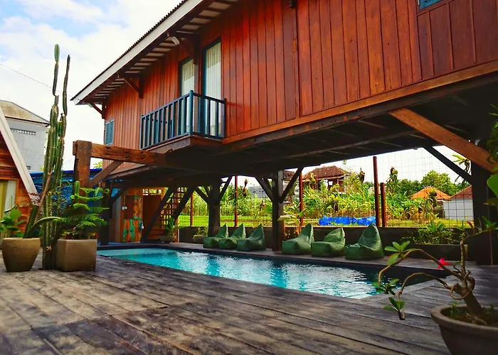 Kampoeng Saya Hotel Seminyak 