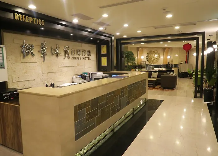 Maple Hotel Tainan