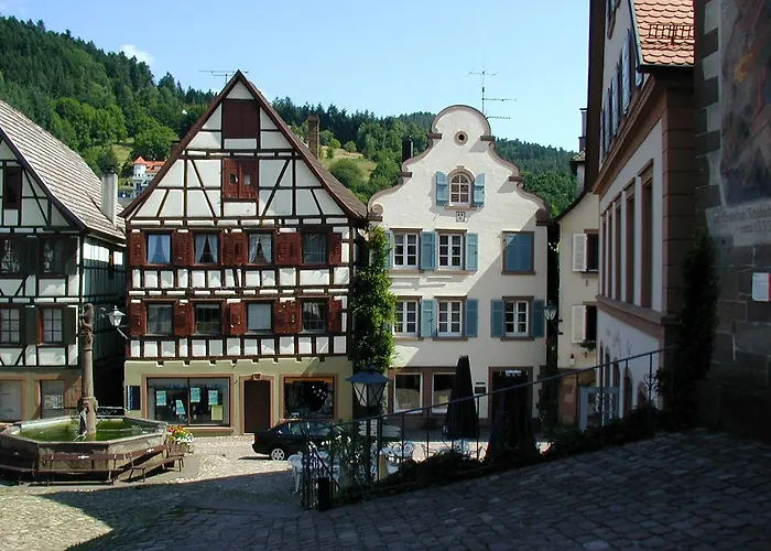 Hotel-Gasthof Zum Weyssen Rössle Schiltach