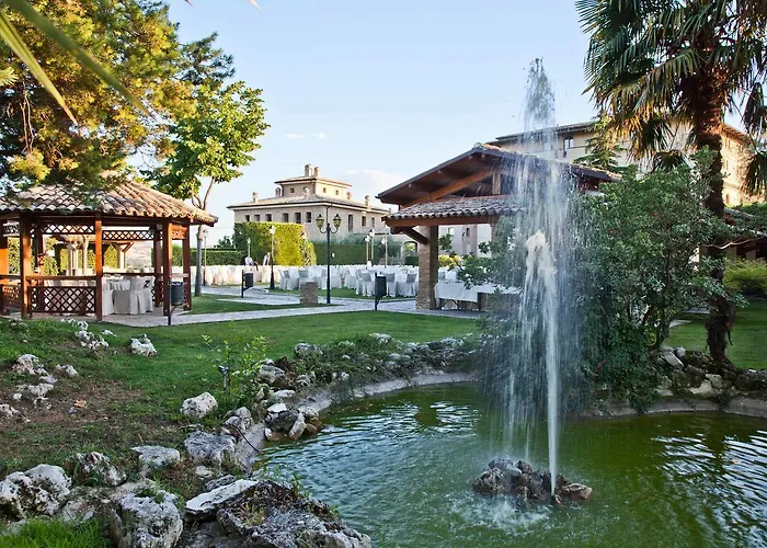 Hotel Castello Di Septe Mozzagrogna