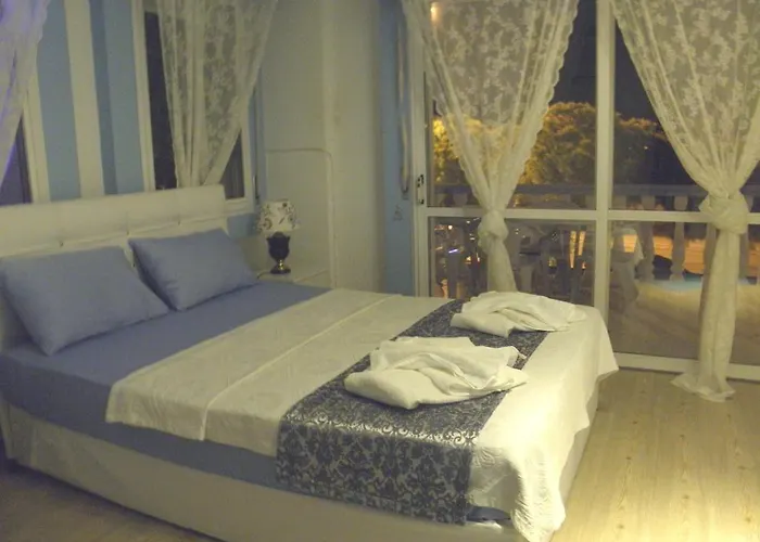 Alacati Sakiz Ev Hotel
