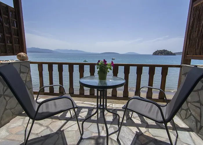 Poseidon Apartments Tolón