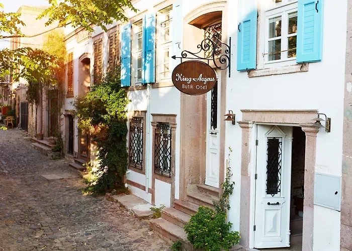 King Aegeus Otel Ayvalı