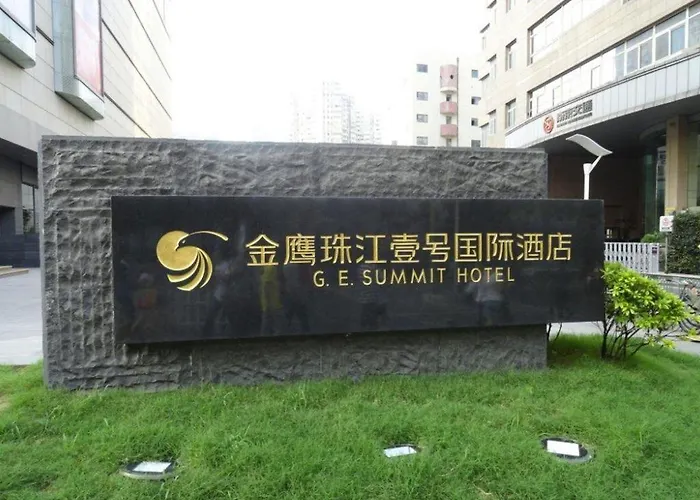 Golden Eagle Summit Hotel Downtown Nanjing 