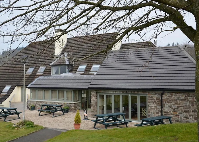 Neuadd Henllan Lodge Builth Wells