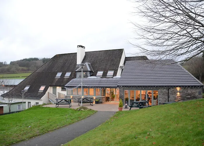 Neuadd Henllan Lodge Builth Wells