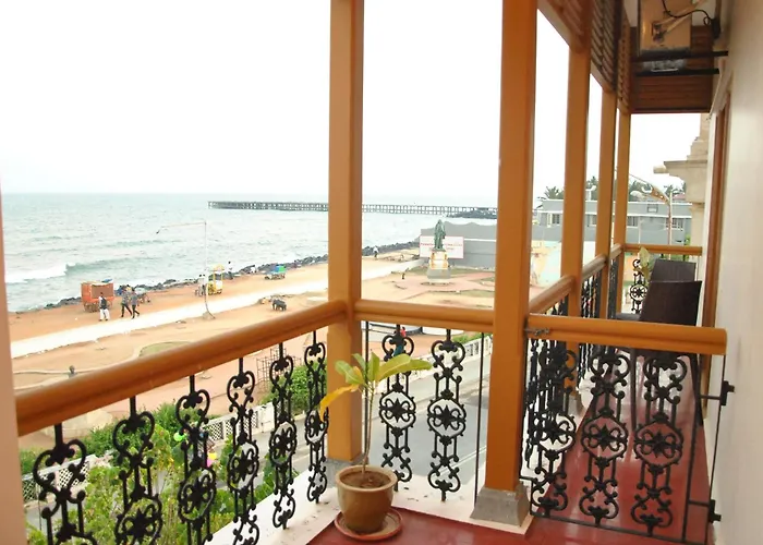 Cours Chabrol Hotel Pondicherry