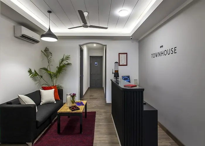 Oyo Townhouse 002 Green Park Delhi 