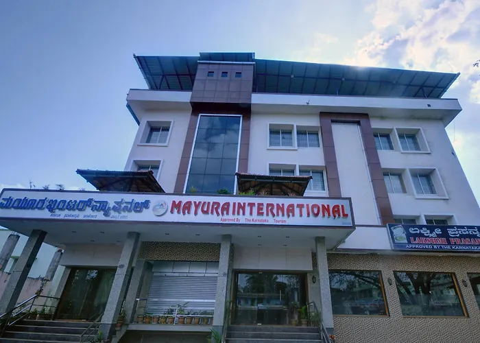Hotel Mayura International Hassan