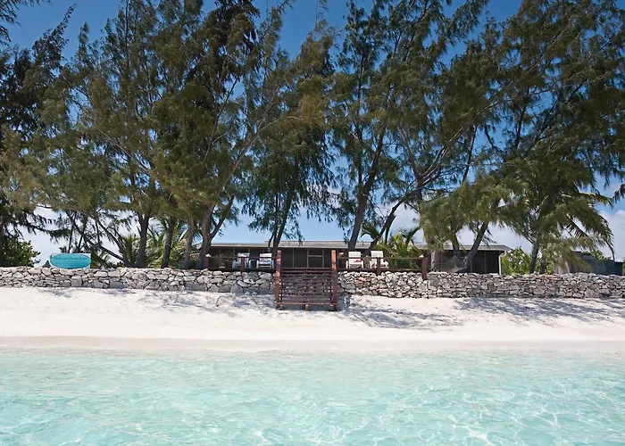 Hollywood Beach Suites Turks And Caicos Whitby