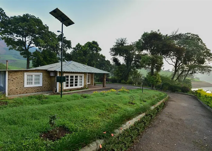 Manalar Hotel Gudalur 