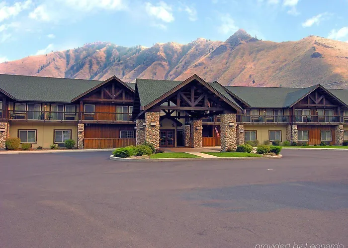 Salmon Rapids Lodge Riggins
