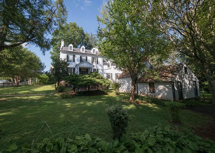 Chilton House Suites Warrenton