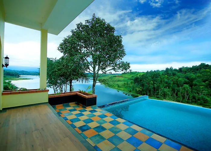Vista Del Lago Ambalavayal