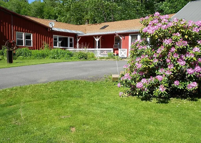 Cavalier Cottage B&B Shelburne Falls