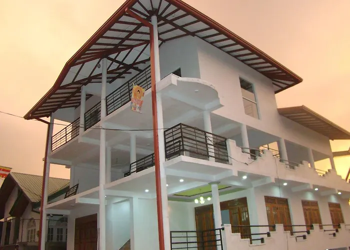 See Fox Hill Resort Bandarawela