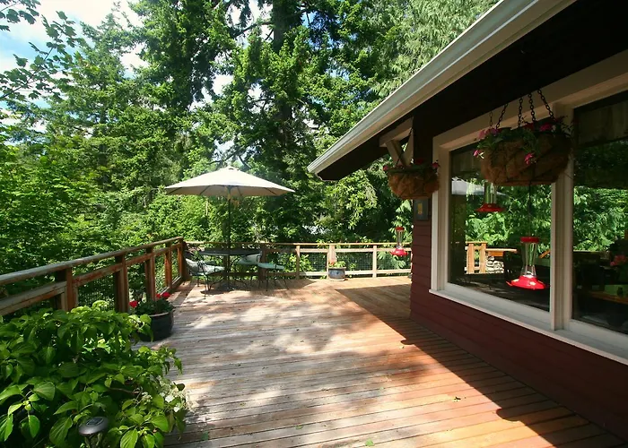 Kangaroo House Bed & Breakfast Eastsound