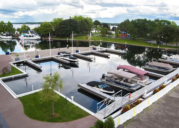 Tall Ships Landing Coastal Resort Brockville