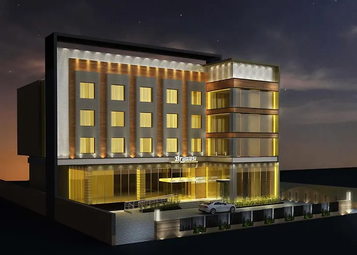 Centrum Hotel By Brijwasi Mathura