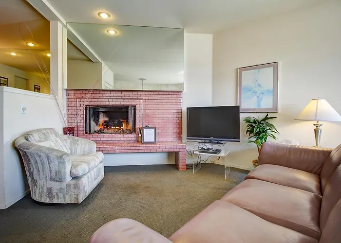 Baywood Inn Bed & Breakfast