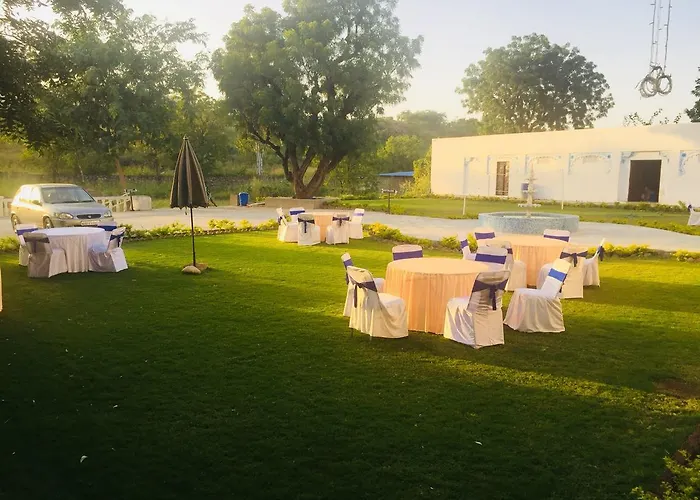 Bonjour Paradise Resort Udaipur