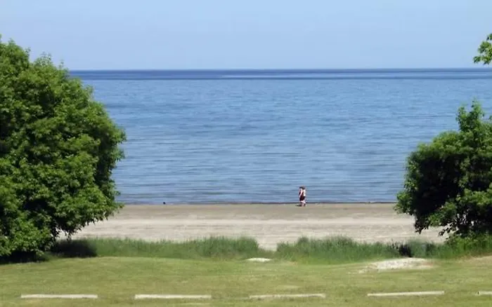 Inn On The Beach Wasaga Beach