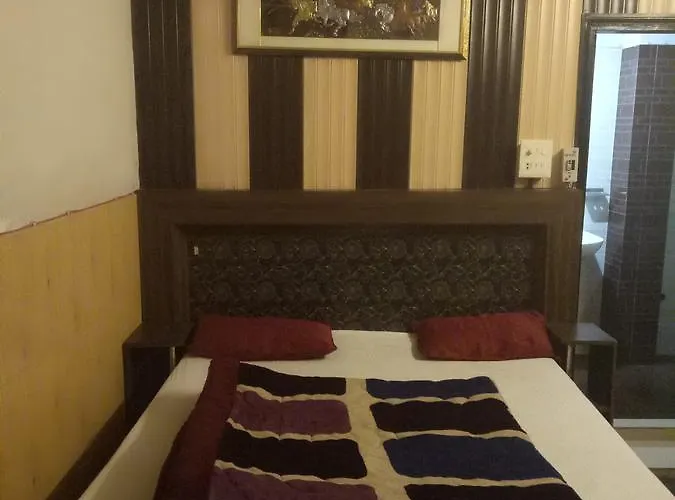 Hotel Milan Palace Dehradun