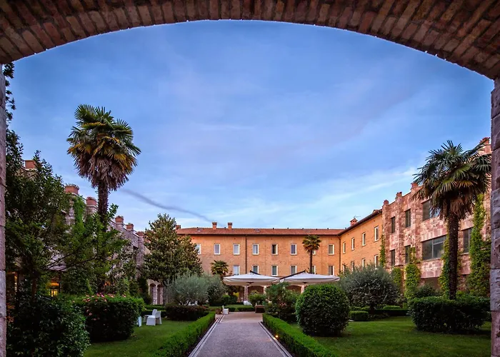 Th Assisi - Hotel Cenacolo