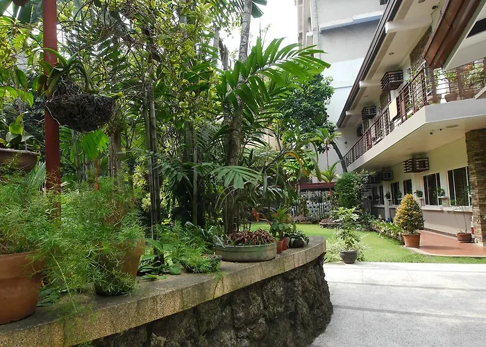 New Manila Suites Quezon City