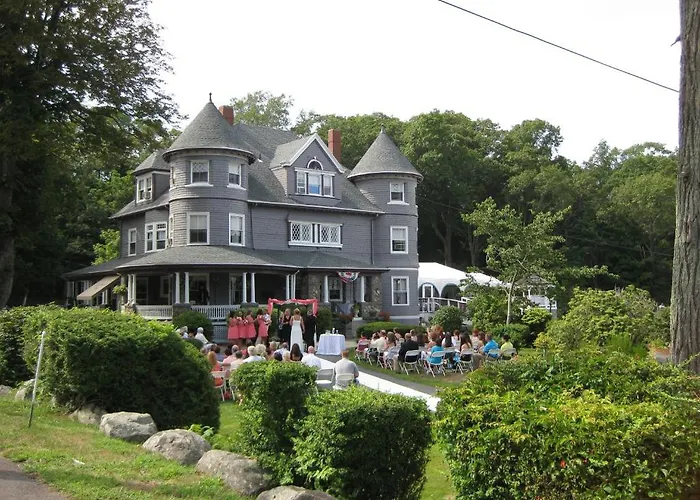 Castle Manor Inn Gloucester