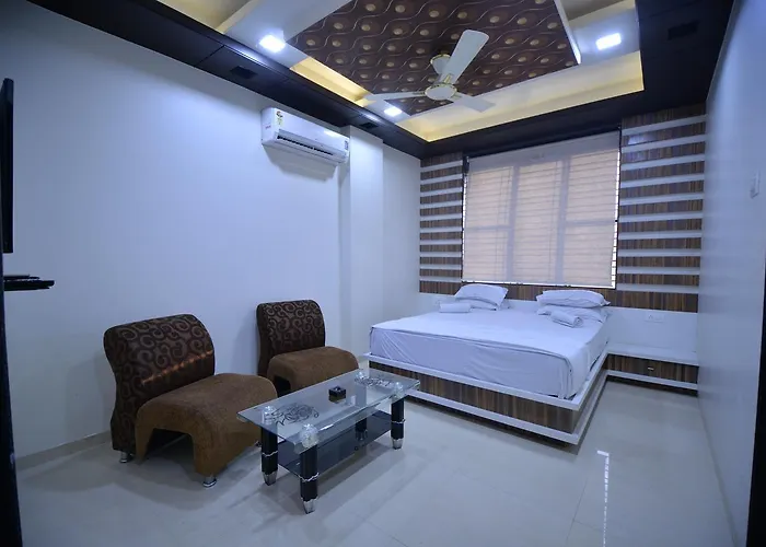 Hotel Radhe Krishna Solapur