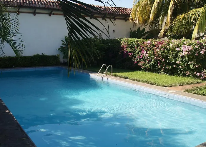 Hotel Cacique Adiact Leon