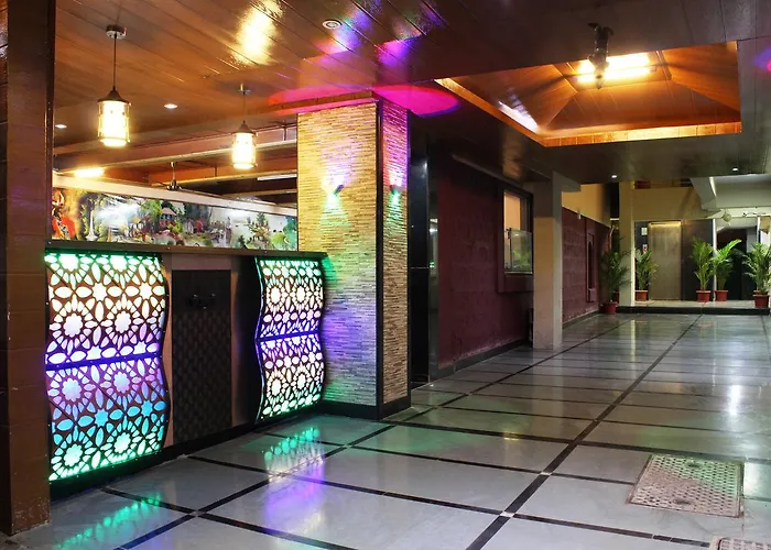 Js Excellency Hotel Mahabaleshwar