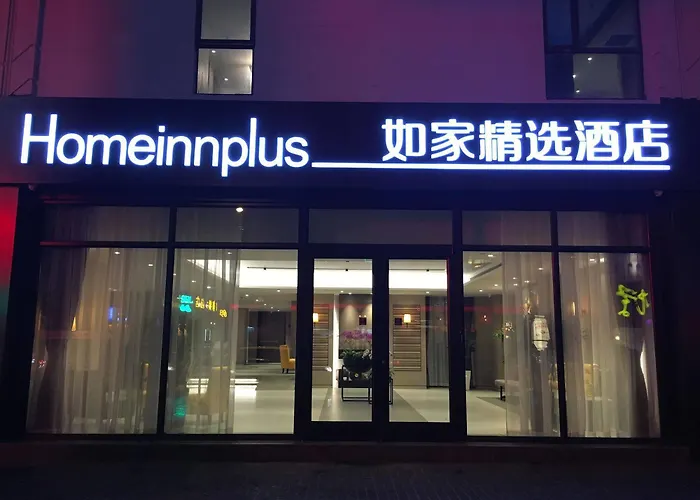 Home Inn Plus Shanghai People'S Square East Jinling Road