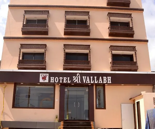 Hotel Shree Vallabh Dwarka 