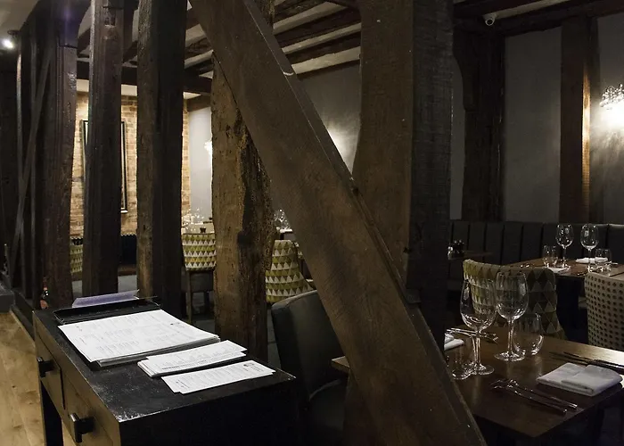 The Swan Hotel Bar And Grill Maldon
