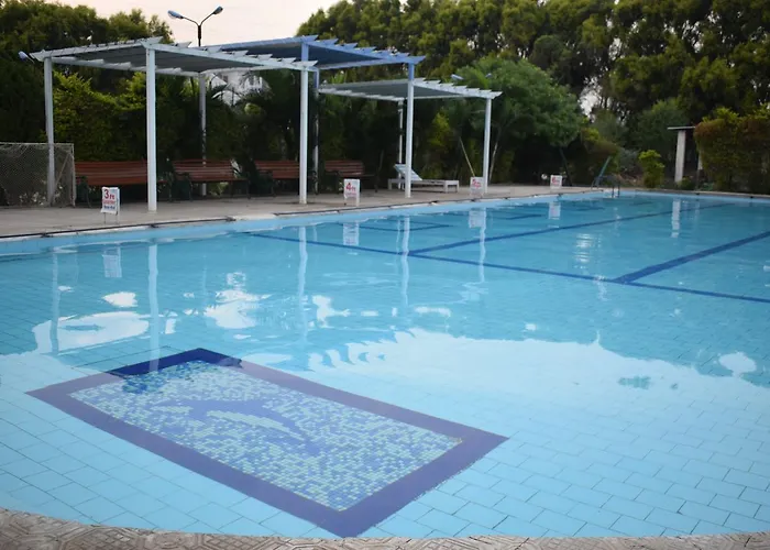 Woods Inn Resort Bhopal