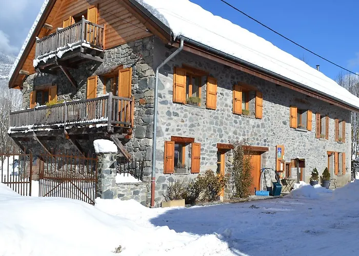 Bed and Breakfast La Clé des Bois à Le Bourg-dʼOisans