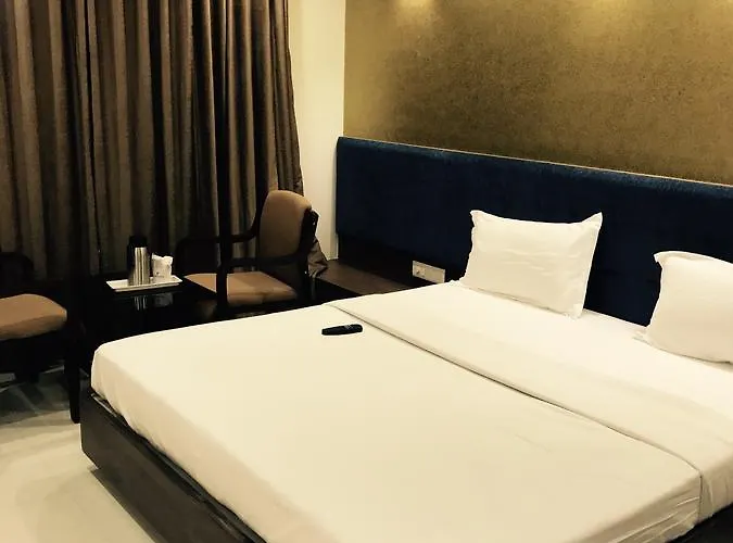 Hotel Comfort Bharuch